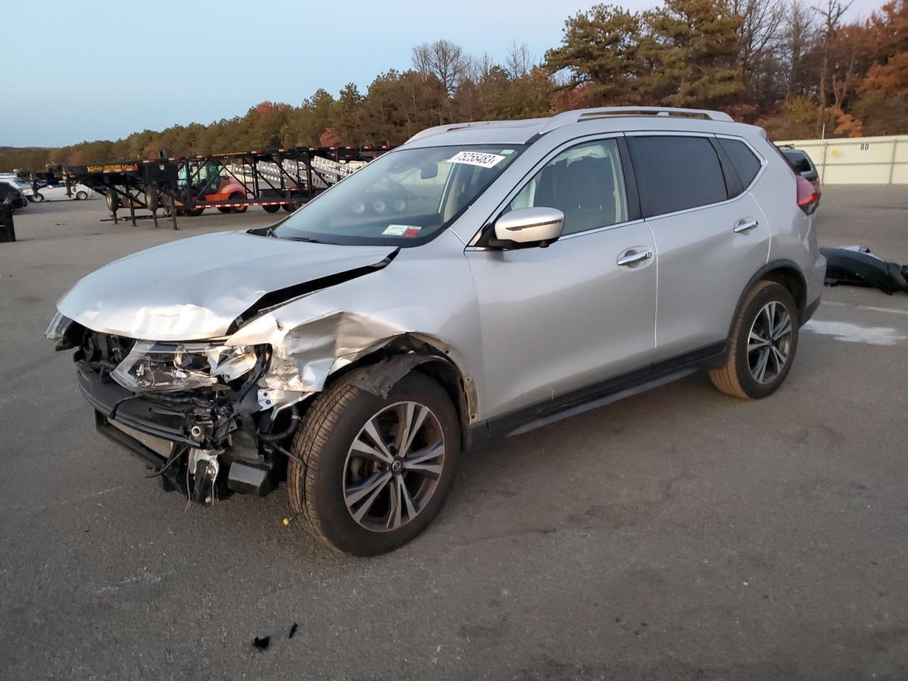 Obraz 1 z 2019 NISSAN ROGUE S 2019 z VIN JN8AT2MV2KW390911