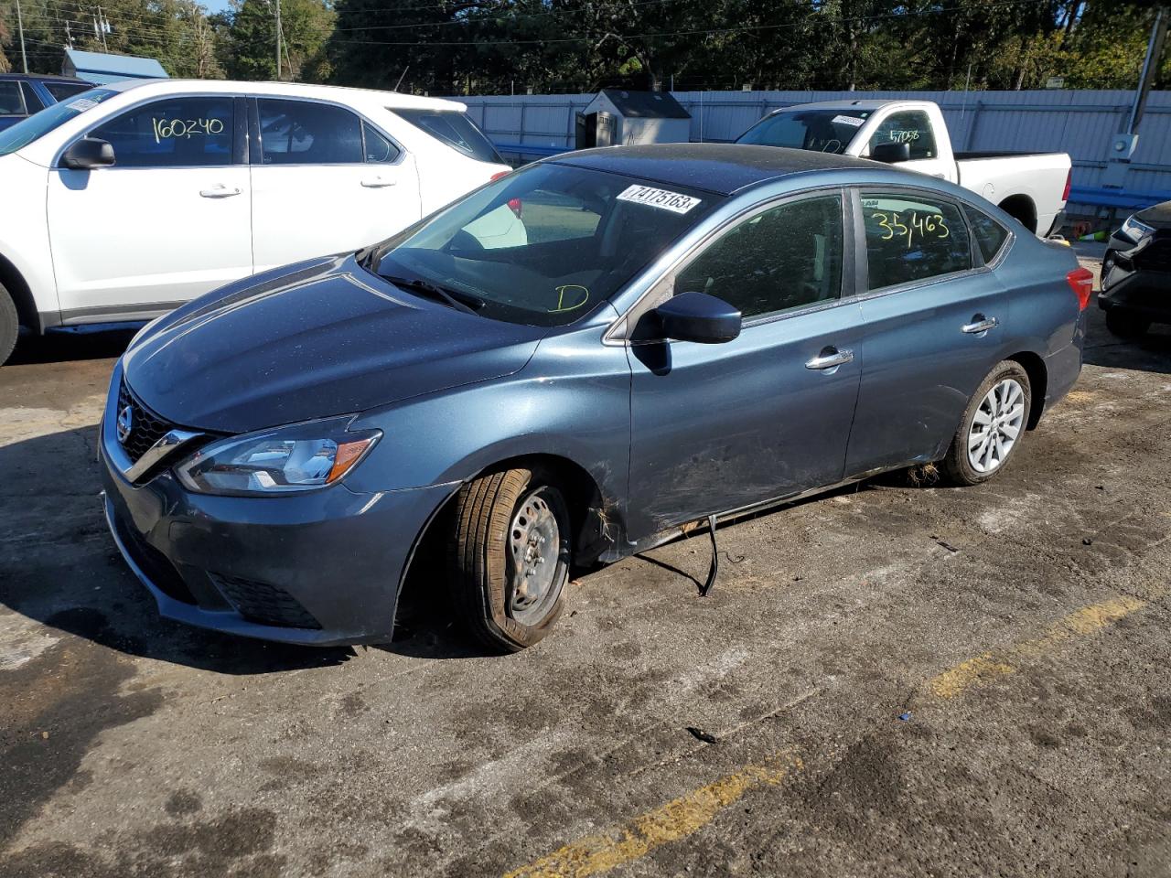 Изображение 1 2017 NISSAN SENTRA S 2017 с VIN 3N1AB7AP3HY329489
