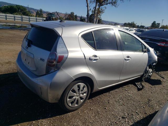 Image 3 of 2014 TOYOTA PRIUS C  2014 with VIN JTDKDTB31E1569253