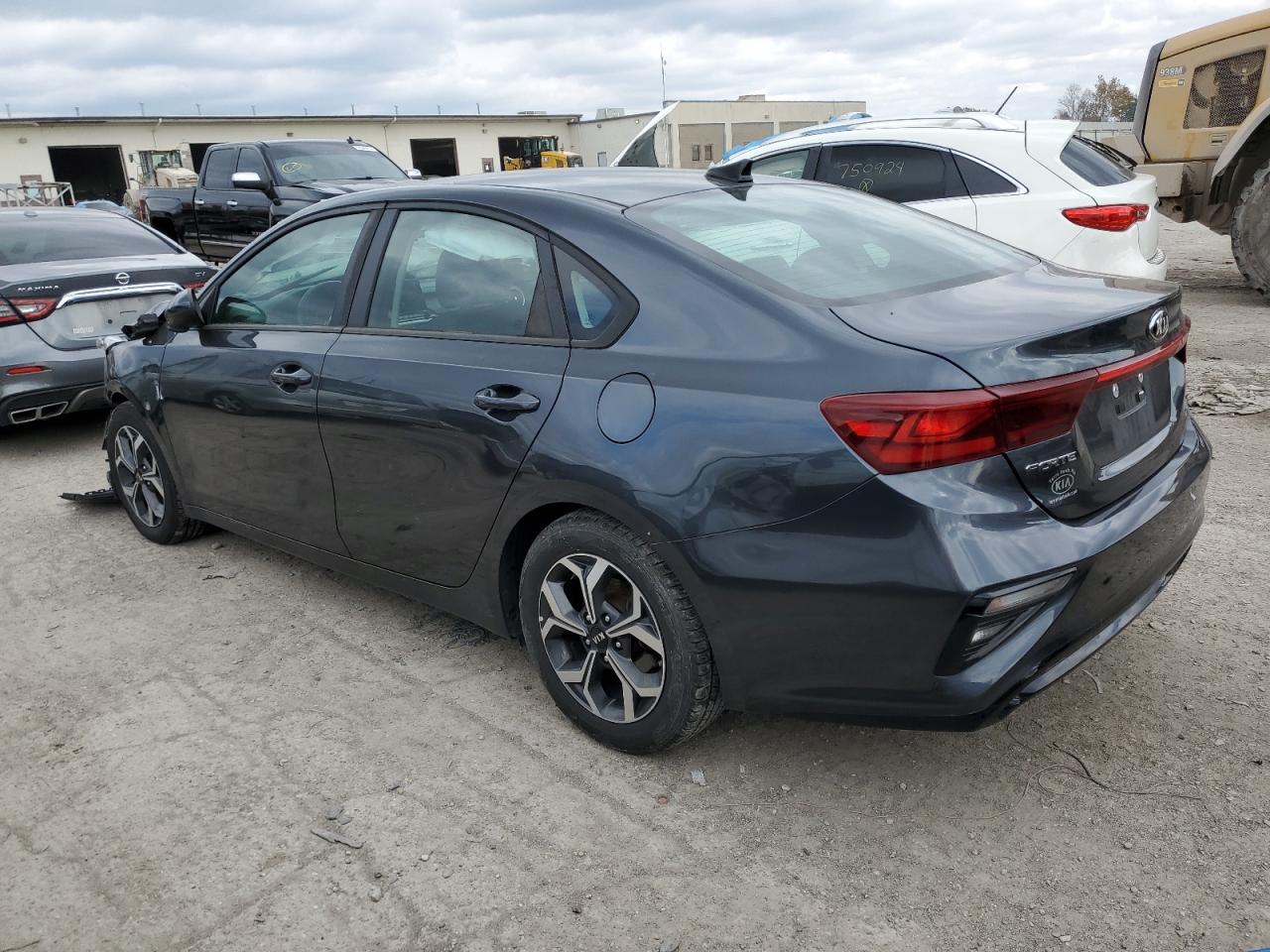 Image 2 of 2020 KIA FORTE FE 2020 with VIN 3KPF24AD9LE158975