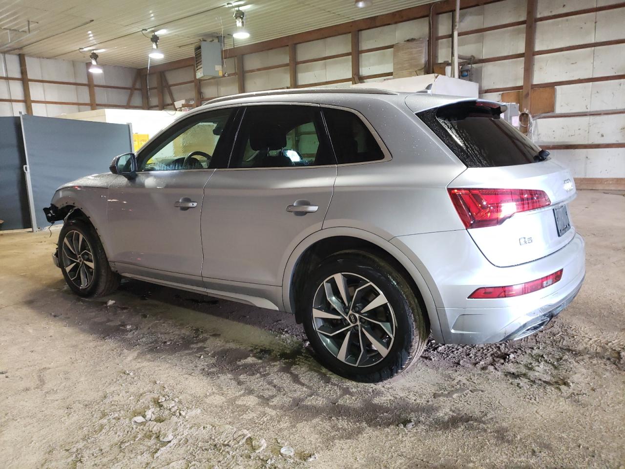 Изображение 2 2022 AUDI Q5 PREMIUM PLUS 45 2022 с VIN WA1EAAFYXN2109707
