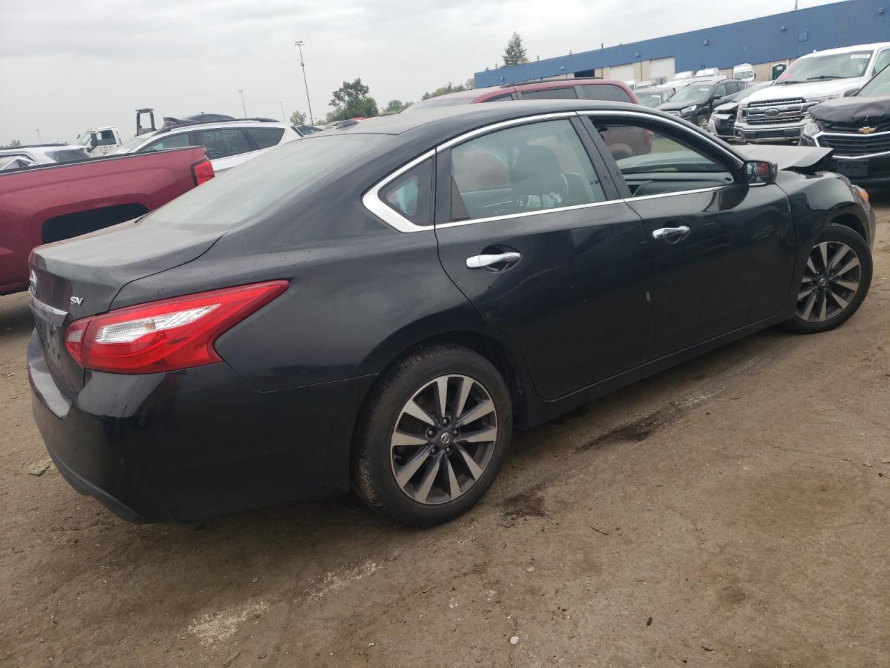 Obraz 3 z 2017 NISSAN ALTIMA 2.5 2017 z VIN 1N4AL3AP2HC210320