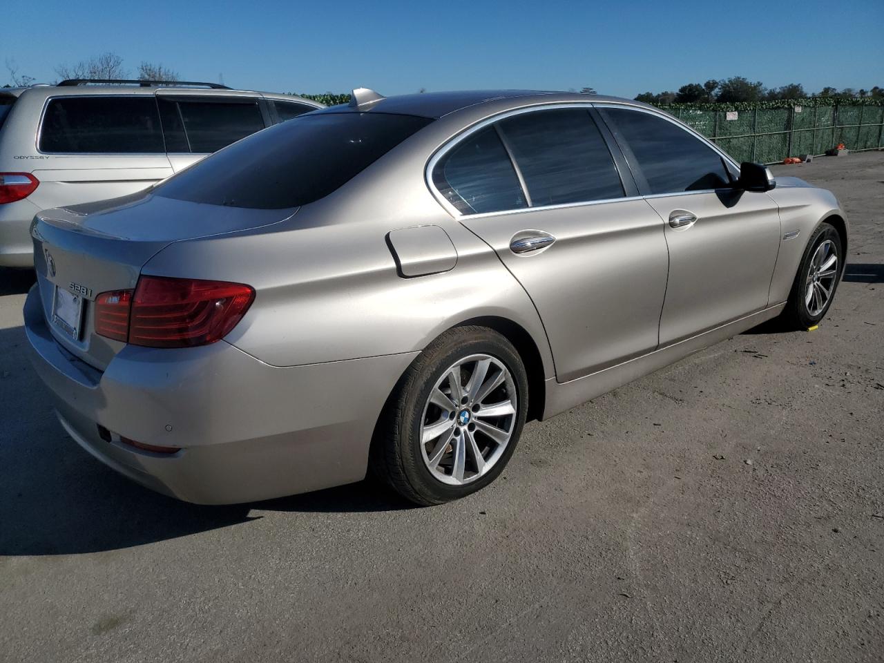 Obraz 3 z 2014 BMW 528 I 2014 z VIN WBA5A5C59ED510223