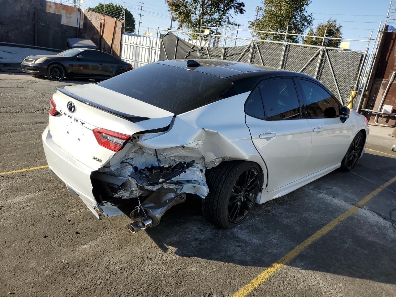 Изображение 3 2021 TOYOTA CAMRY XSE 2021 с VIN 4T1K61AK2MU476368
