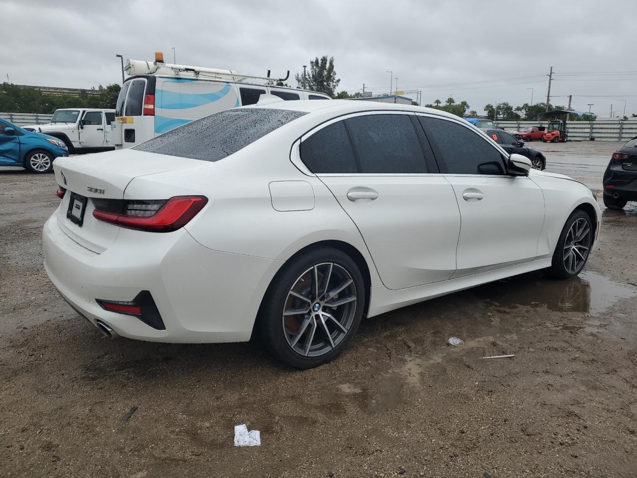 Изображение 3 2020 BMW 330I  2020 с VIN 3MW5R1J01L8B19747