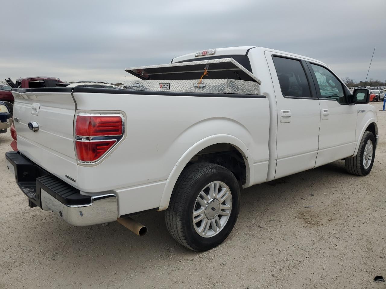 Obraz 3 z 2014 FORD F150 SUPERCREW 2014 z VIN 1FTFW1CF0EKD37097
