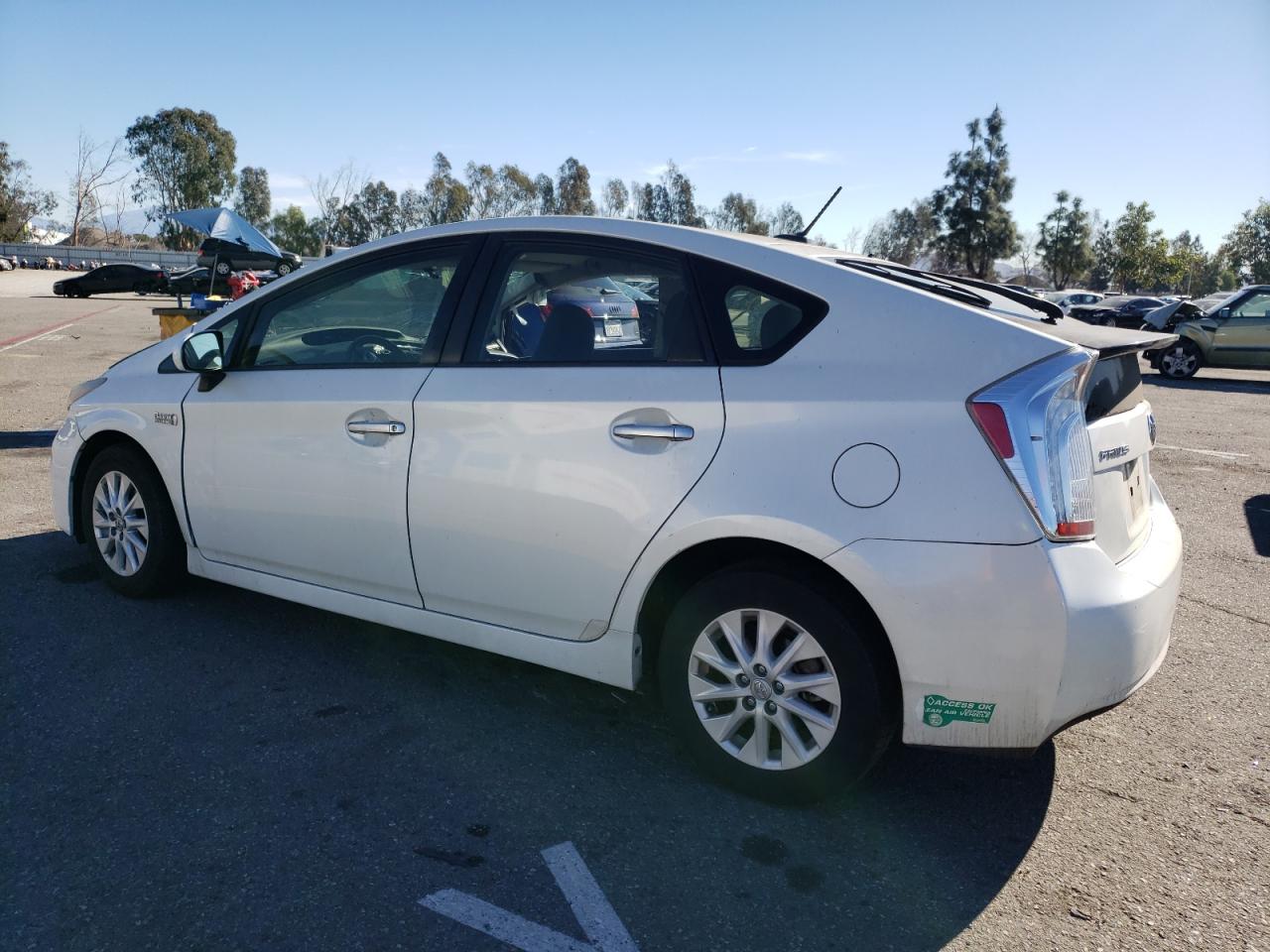 Изображение 2 2013 TOYOTA PRIUS PLUG-IN  2013 с VIN JTDKN3DP4D3043974