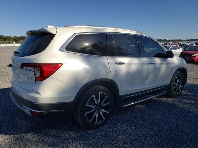 Image 3 of 2019 HONDA PILOT ELITE 2019 with VIN 5FNYF6H0XKB011293