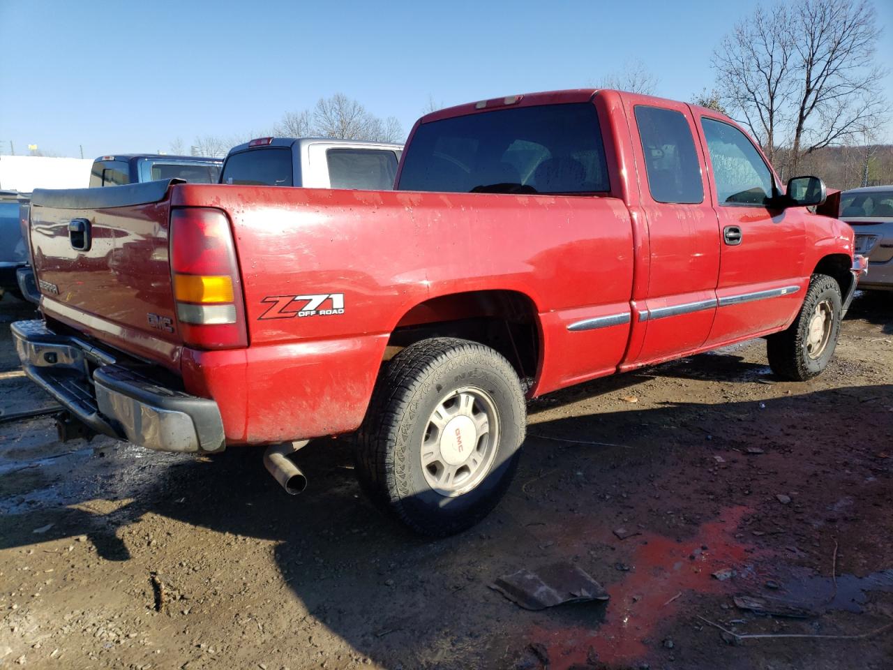 Image 3 of 2002 GMC NEW SIERRA K1500 2002 with VIN 2GTEK19T721336819