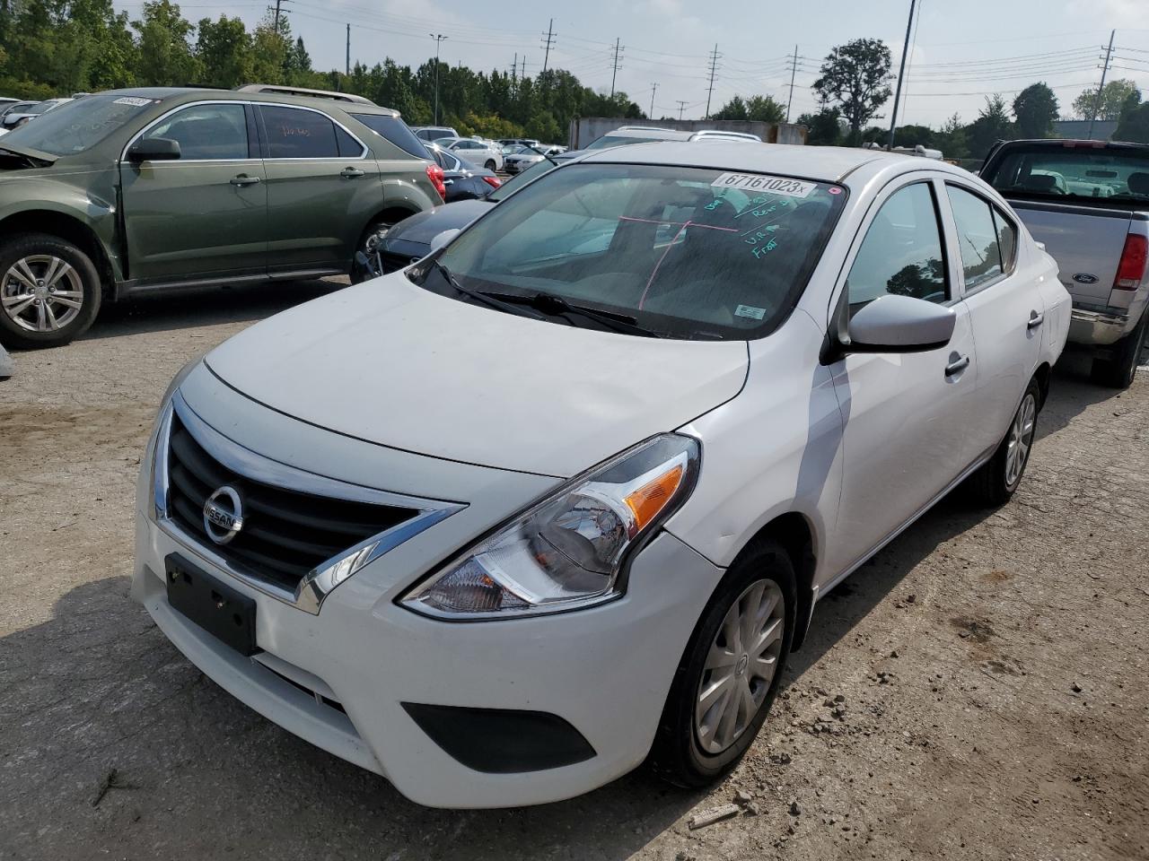 Image 1 of Nissan Versa S 2016 with VIN 3N1CN7AP2GL877995