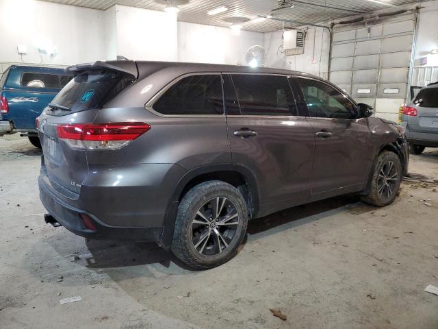 Image 3 of 2017 TOYOTA HIGHLANDER LE 2017 with VIN 5TDBZRFHXHS435049