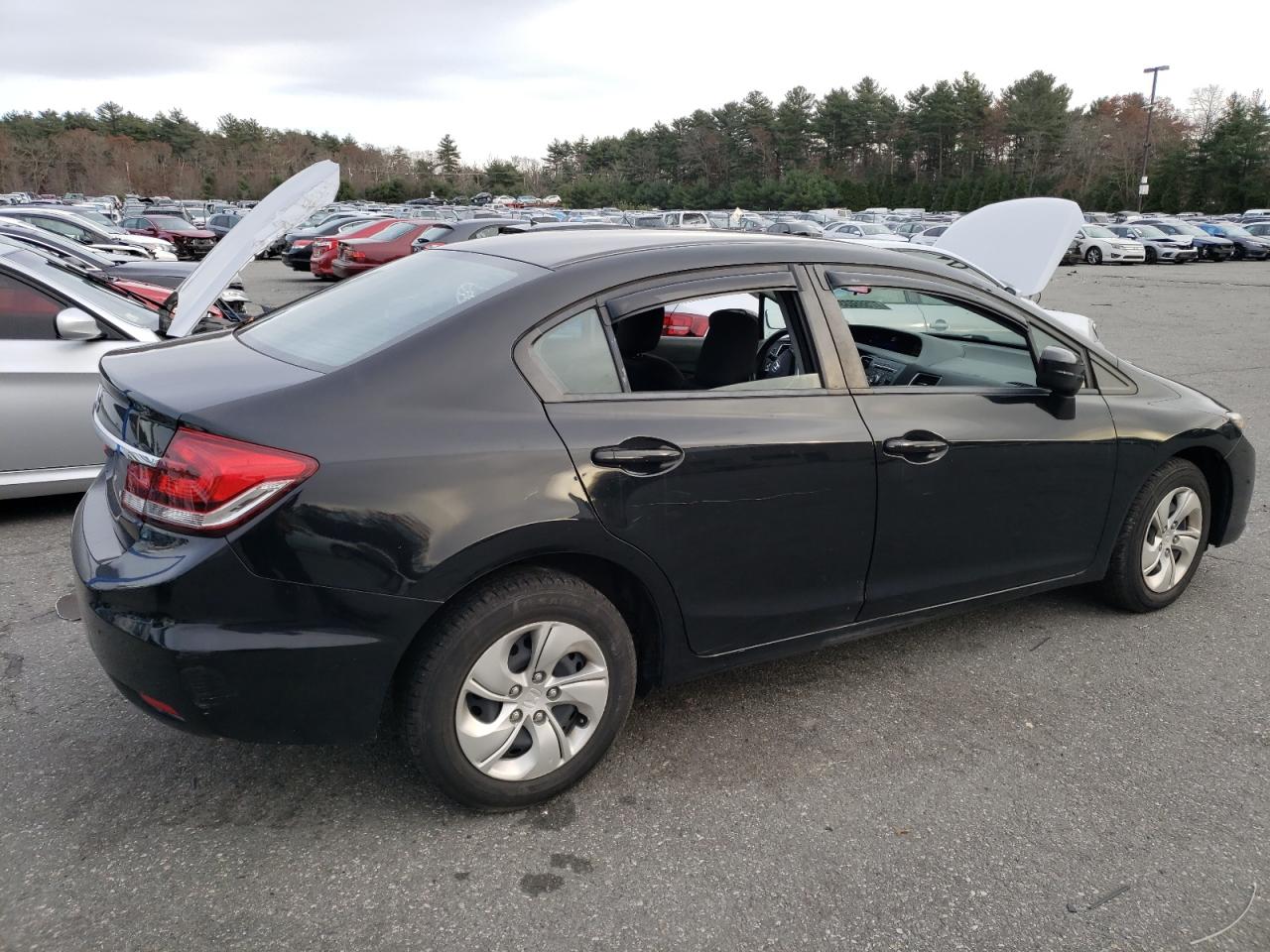 Изображение 3 2015 HONDA CIVIC LX 2015 с VIN 19XFB2F59FE232728
