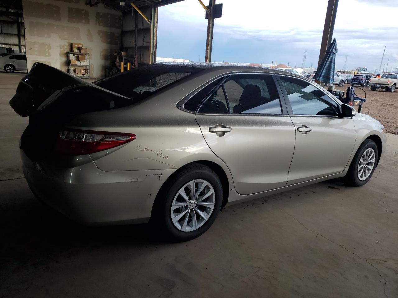 Obraz 3 z 2015 TOYOTA CAMRY LE 2015 z VIN 4T4BF1FK8FR504661