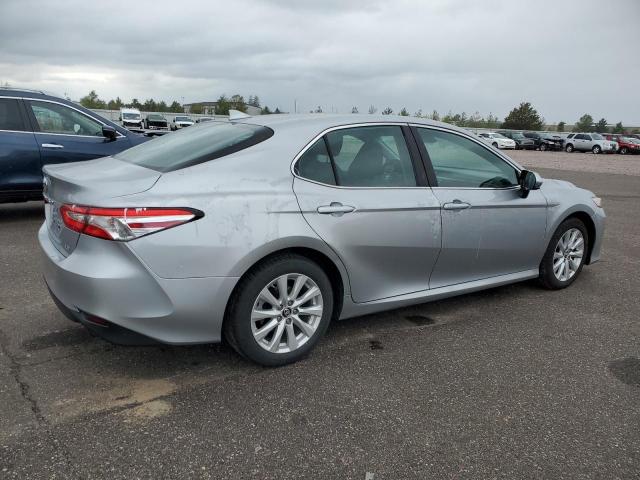 Obraz 3 z 2019 TOYOTA CAMRY L 2019 z VIN 4T1B11HK7KU771726