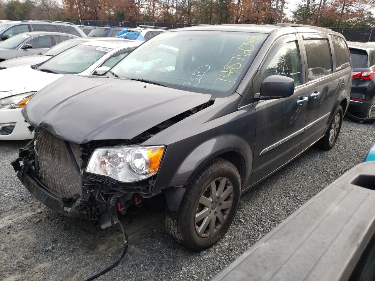 2015 CHRYSLER TOWN & COUNTRY TOURING 2015 image