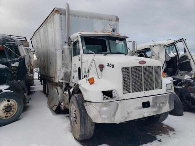 Изображение 2002 PETERBILT 330  2002