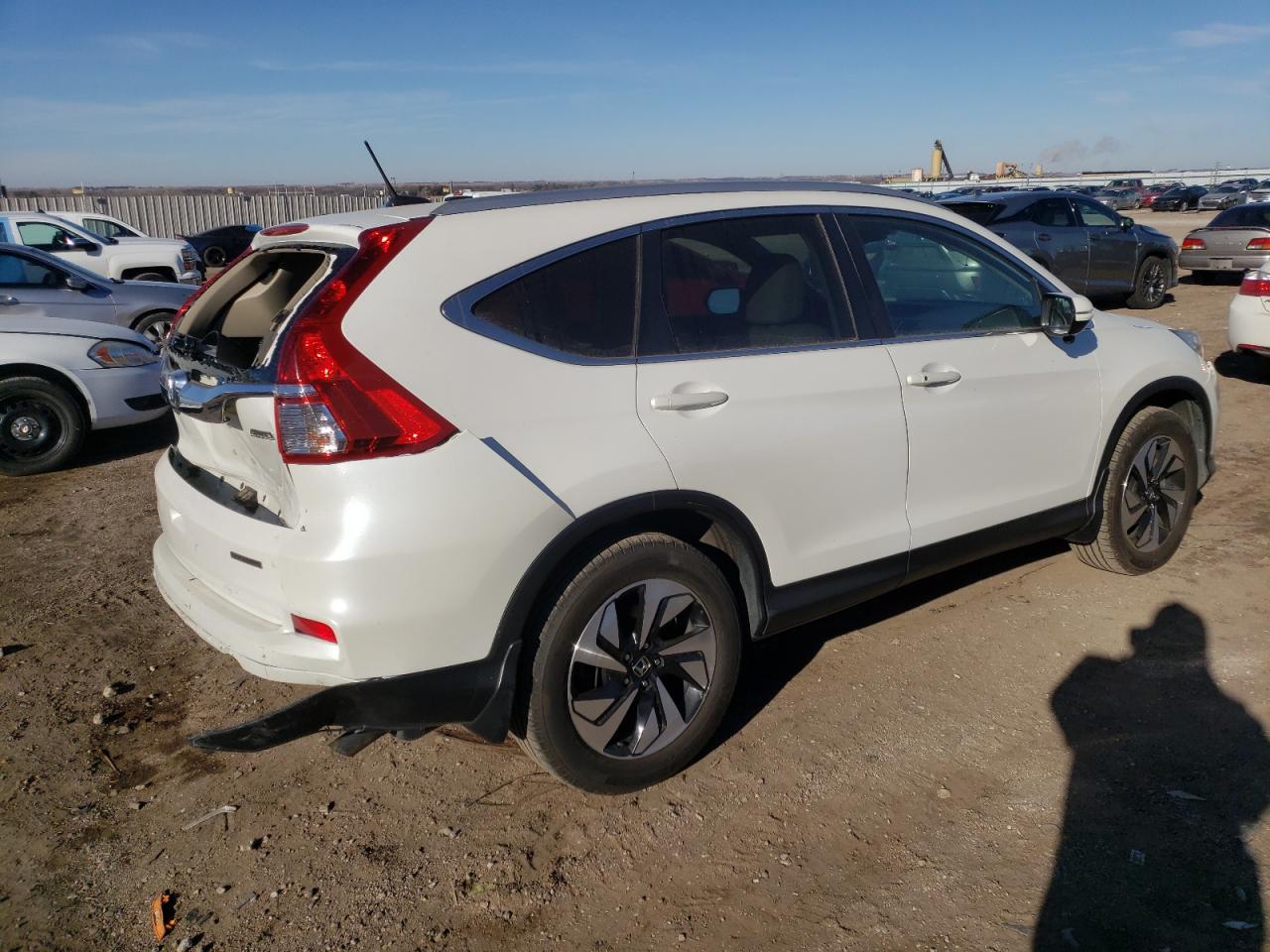 Obraz 3 z 2016 HONDA CR-V TOURING 2016 z VIN 5J6RM4H94GL027159