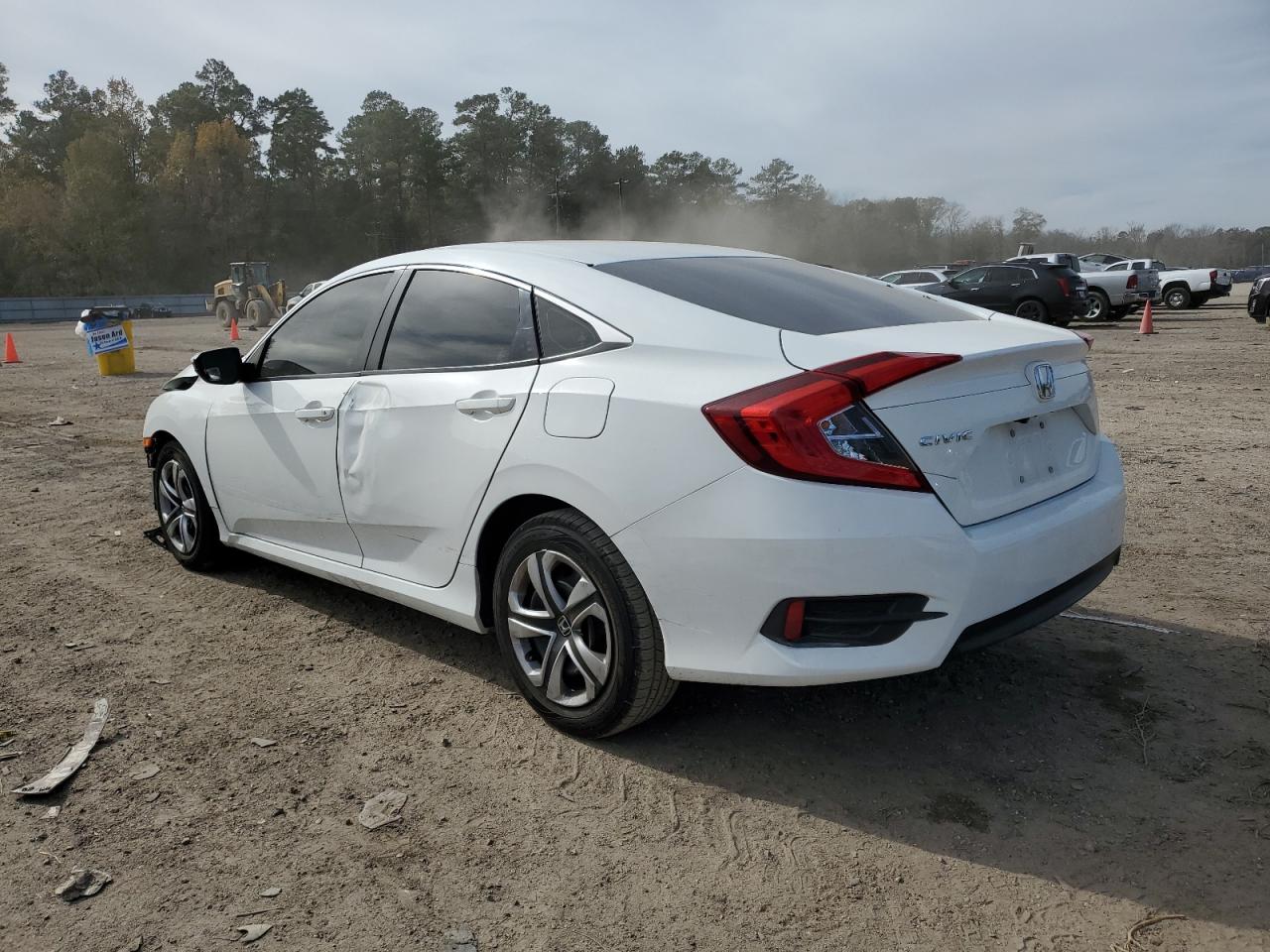 Obraz 2 z 2018 HONDA CIVIC LX 2018 z VIN 2HGFC2F57JH513731