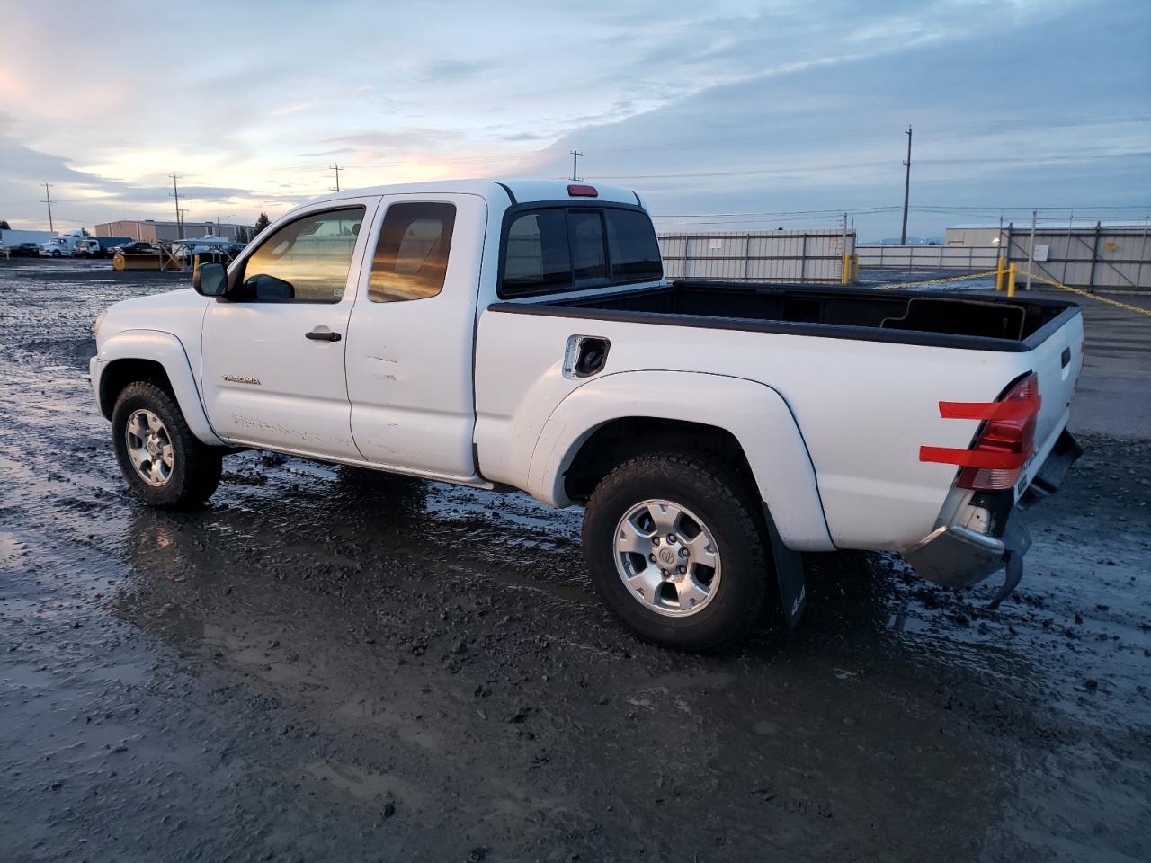 Изображение 2 2007 TOYOTA TACOMA ACCESS CAB 2007 с VIN 5TEUU42N07Z363656