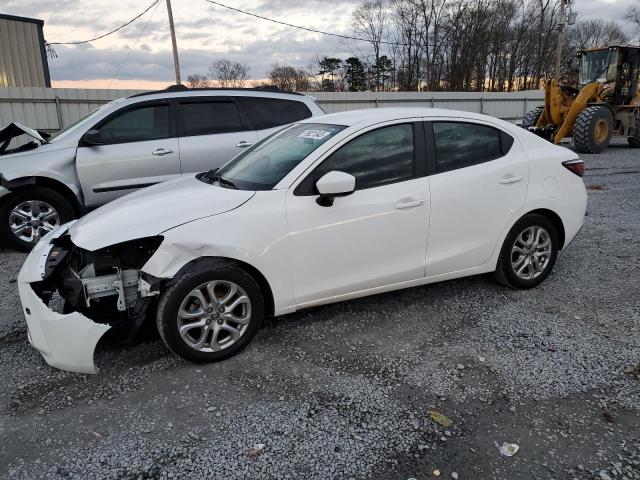 Изображение 2016 TOYOTA SCION IA  2016