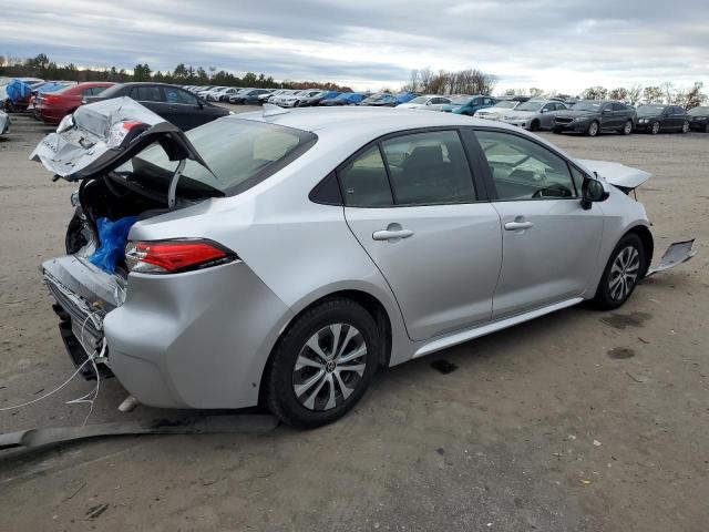 Obraz 3 z 2022 TOYOTA COROLLA LE 2022 z VIN JTDEAMDE8NJ043289