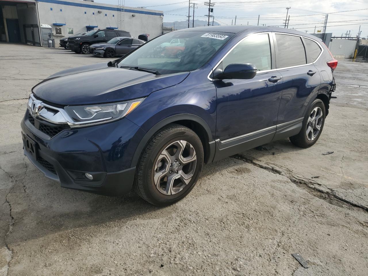 Изображение 1 2018 HONDA CR-V EX 2018 с VIN 7FARW1H53JE008046