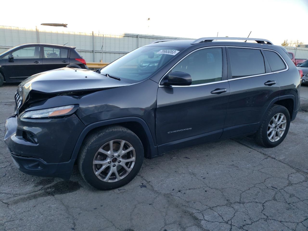 Obraz 1 z 2015 JEEP CHEROKEE LATITUDE 2015 z VIN 1C4PJLCB2FW656541