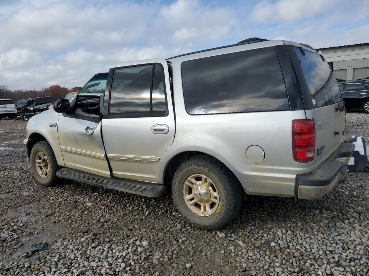 Obraz 2 z 2002 FORD EXPEDITION XLT 2002 z VIN 1FMRU15W02LA31406