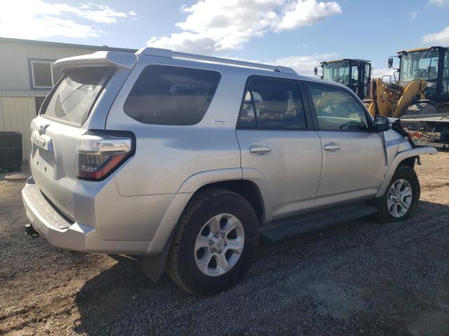 Obraz 3 z 2018 TOYOTA 4RUNNER SR5 2018 z VIN JTEZU5JR7J5172810