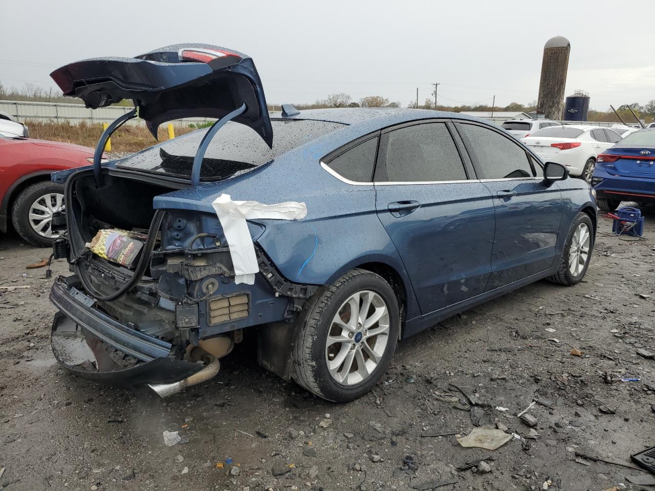 Изображение 3 2019 FORD FUSION SE 2019 с VIN 3FA6P0HD7KR203778