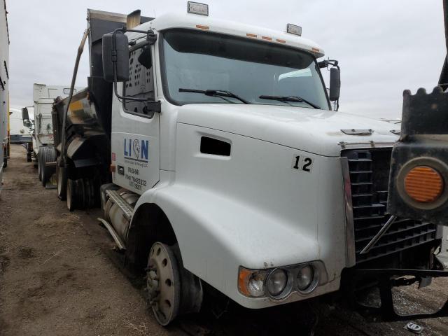 2007 VOLVO VHD  2007 image