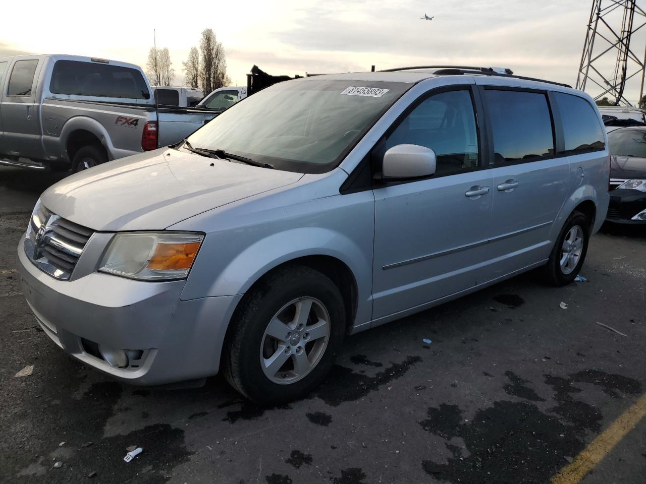 Image 1 of 2010 DODGE GRAND CARAVAN SXT 2010 with VIN 2D4RN5D12AR261326