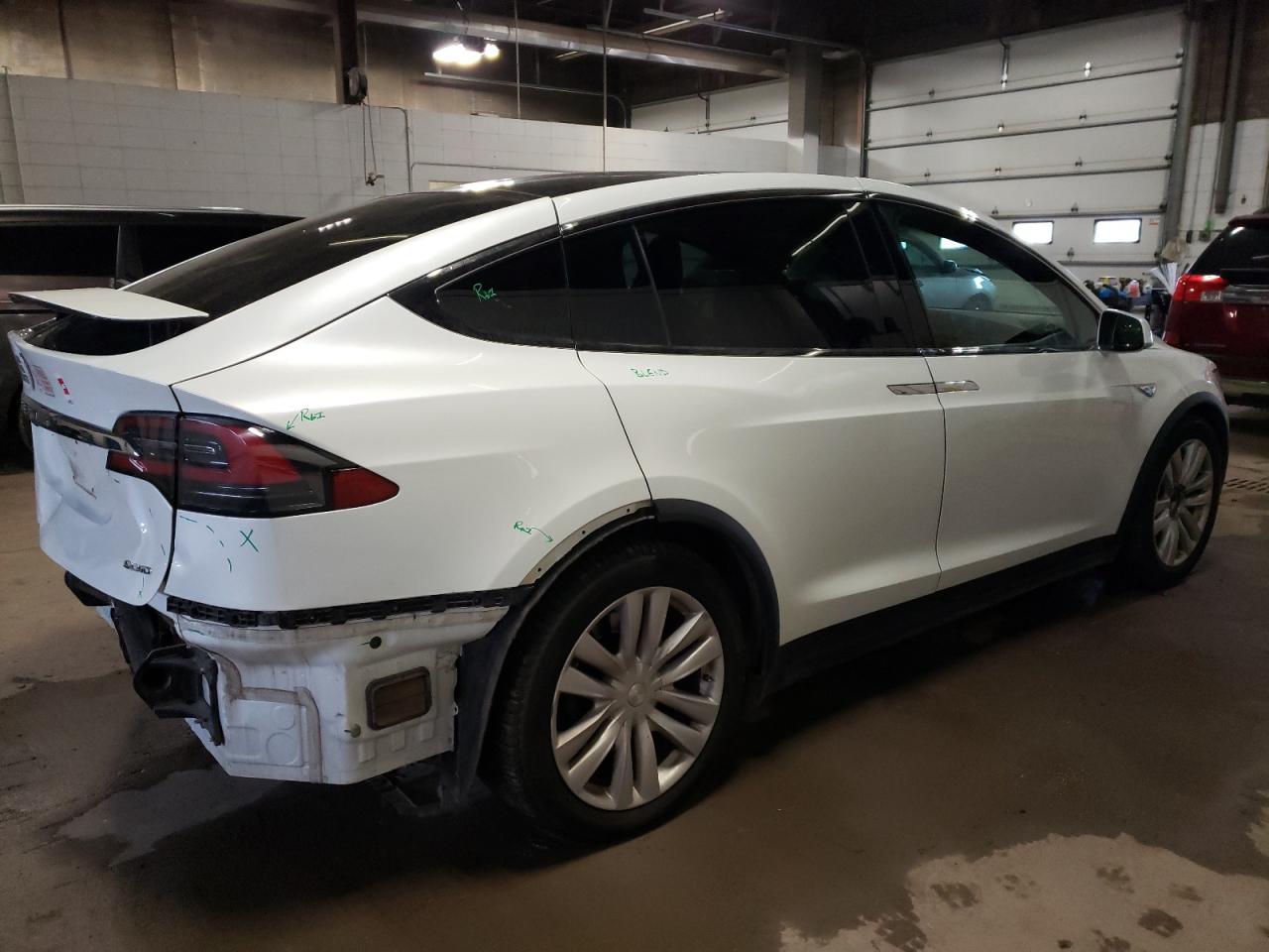 Obraz 3 z 2016 TESLA MODEL X  2016 z VIN 5YJXCBE26GF004495