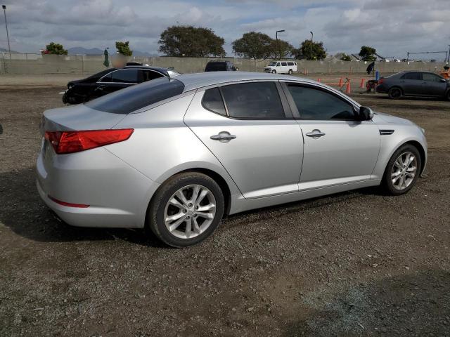 Obraz 3 z 2013 KIA OPTIMA LX 2013 z VIN 5XXGM4A76DG094234