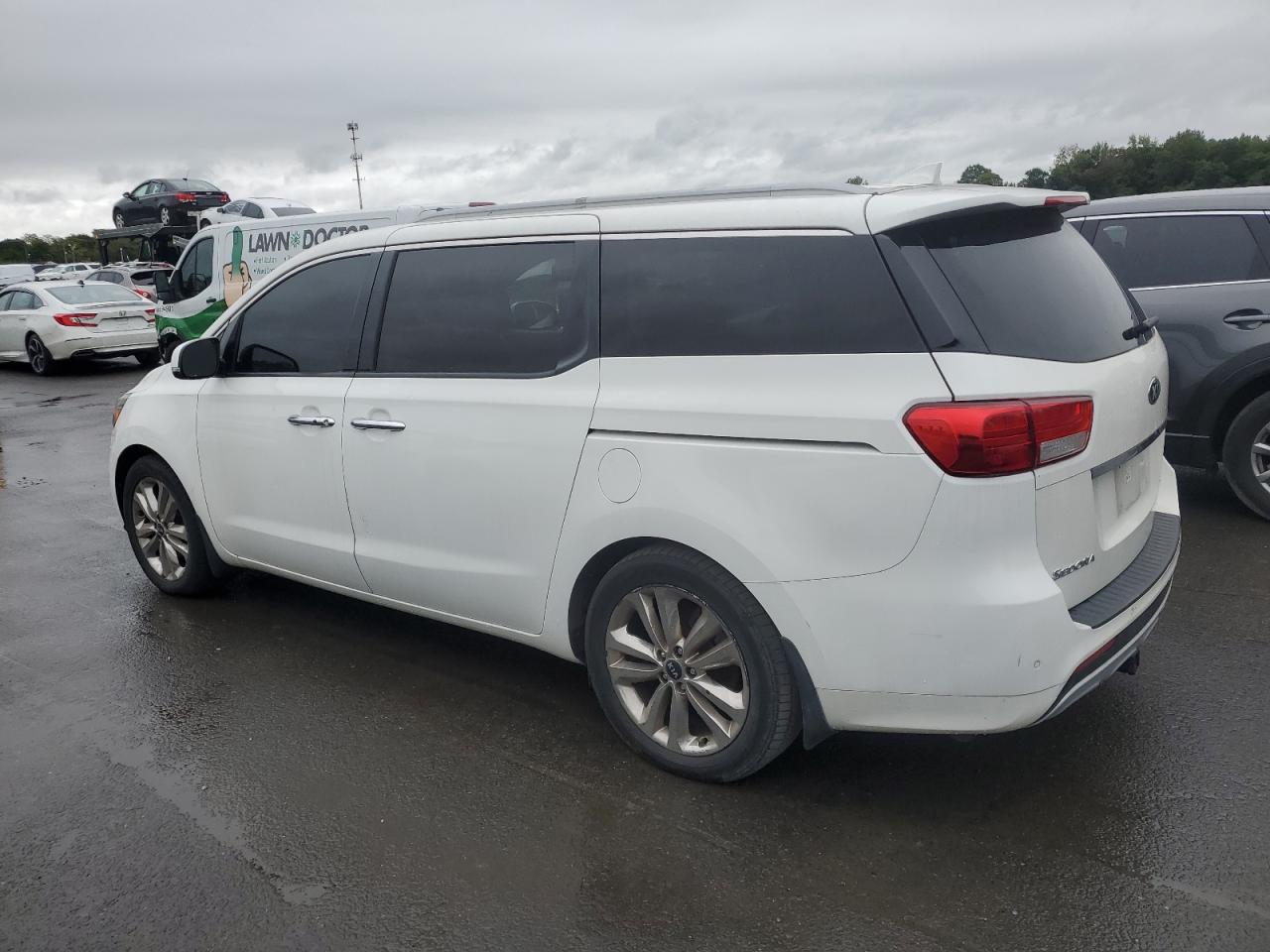 Изображение 2 2015 KIA SEDONA SXL 2015 с VIN KNDME5C17F6038867