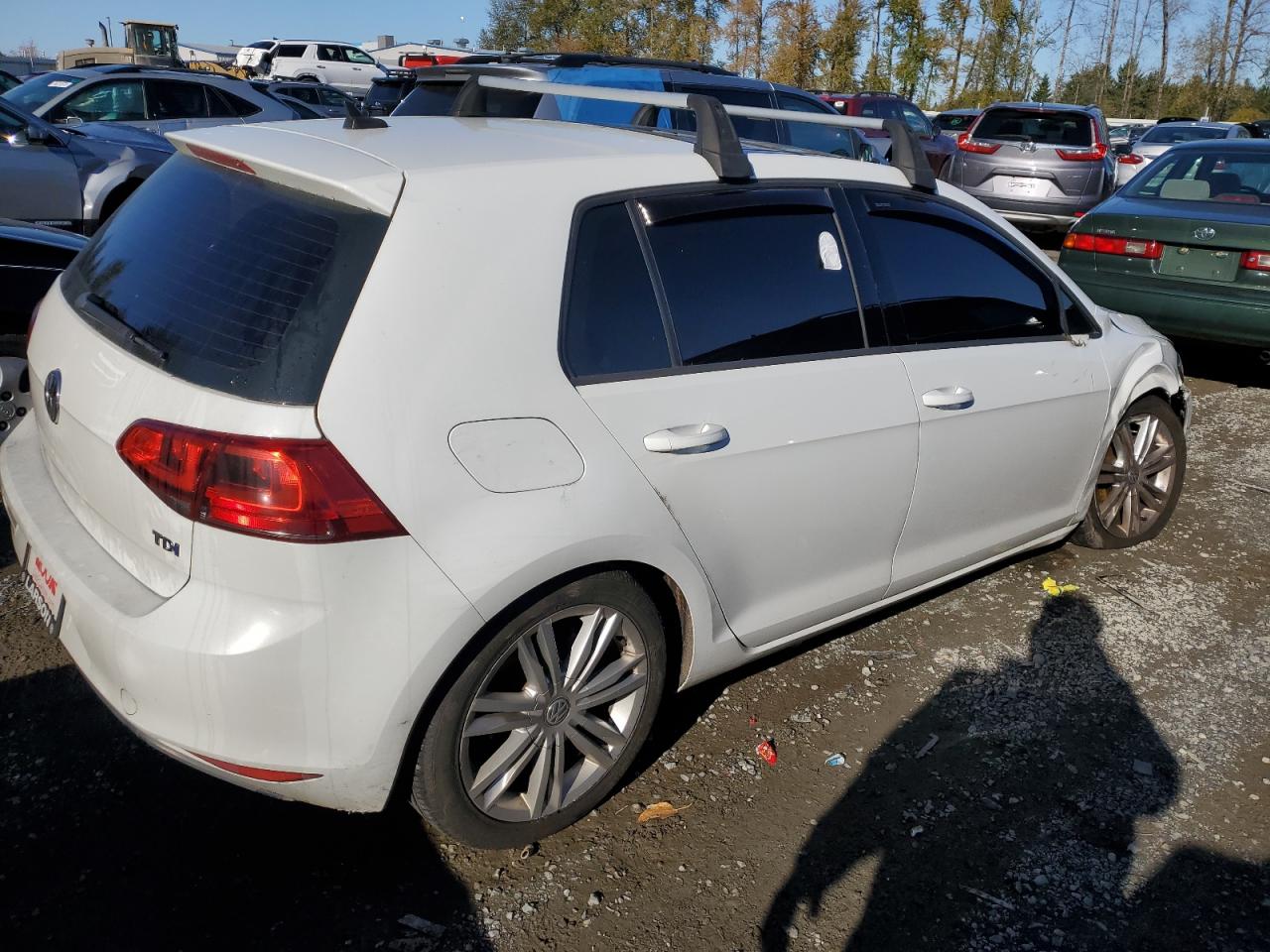 Изображение 3 2015 VOLKSWAGEN GOLF TDI 2015 с VIN 3VW2A7AU8FM024033