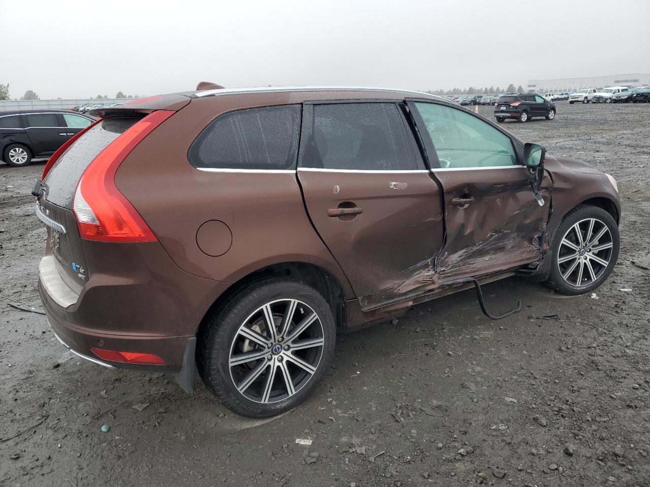 Image 3 of 2014 VOLVO XC60 T6 2014 with VIN YV4902DZXE2515625