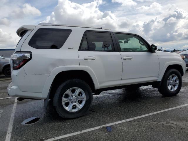 Изображение 3 2018 TOYOTA 4RUNNER SR5/SR5 PREMIUM 2018 с VIN JTEBU5JR7J5581343