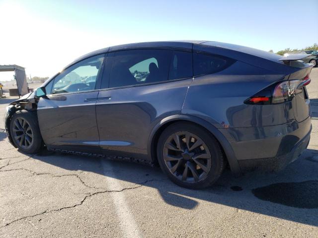 Obraz 2 z 2022 TESLA MODEL X  2022 z VIN 7SAXCAE52NF349530