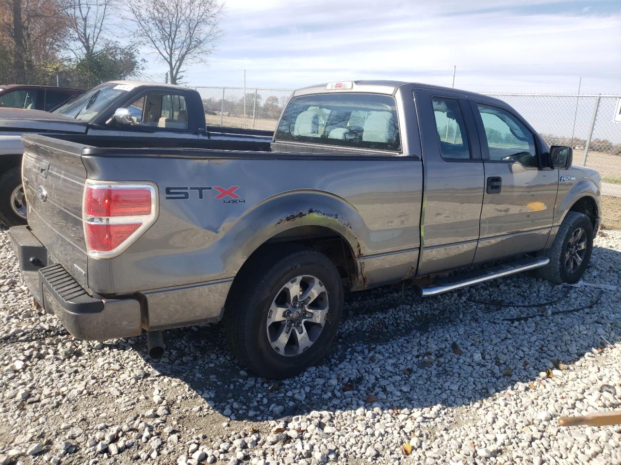 Obraz 3 z 2013 FORD F150 SUPER CAB 2013 z VIN 1FTFX1EF3DFD09621