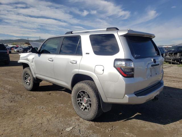 Изображение 2 2020 TOYOTA 4RUNNER SR5/SR5 PREMIUM 2020 с VIN JTEBU5JRXL5744831