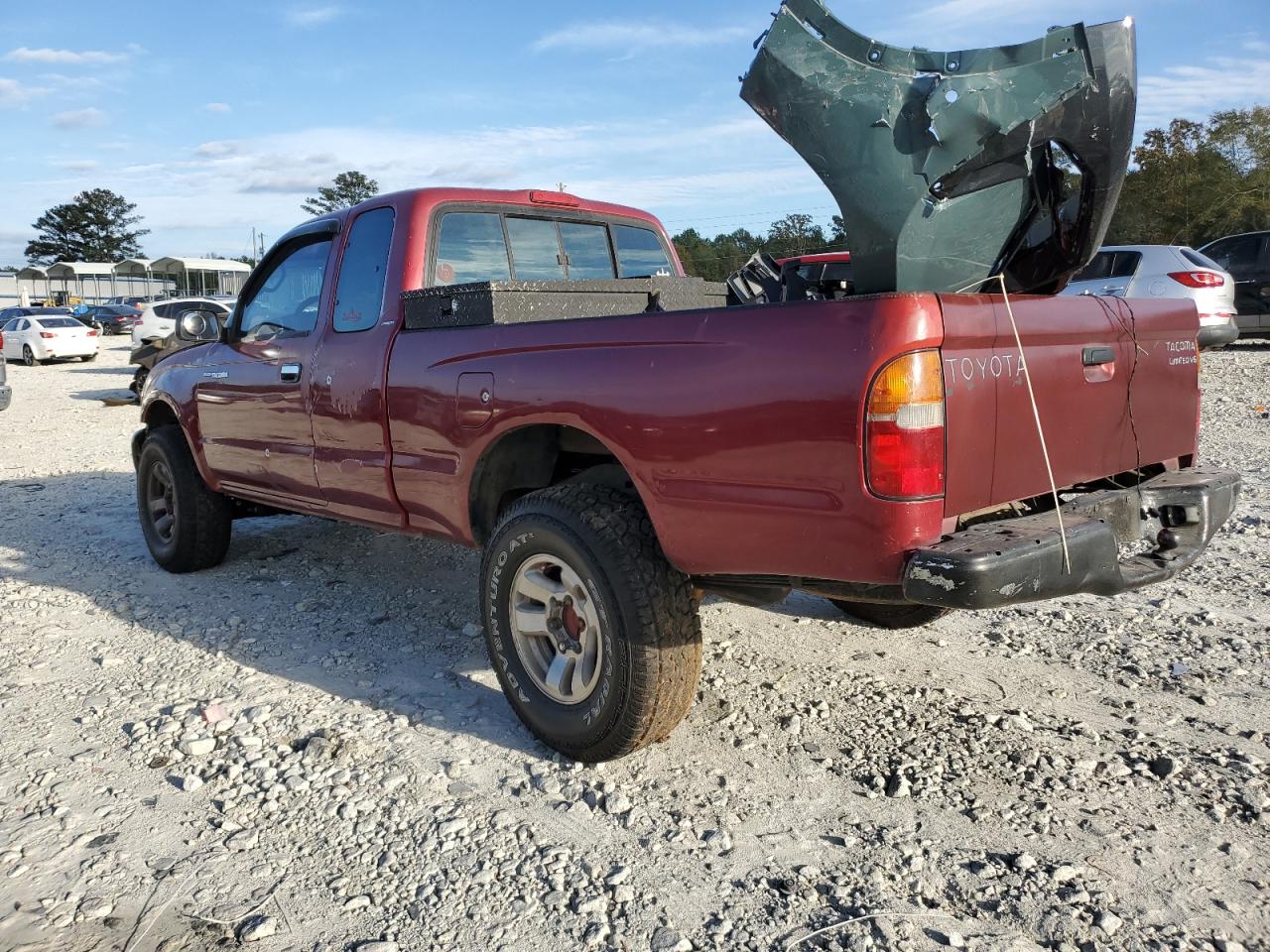 Image 2 of 1998 TOYOTA TACOMA XTRACAB LIMITED 1998 with VIN 4TAWN74N6WZ002362