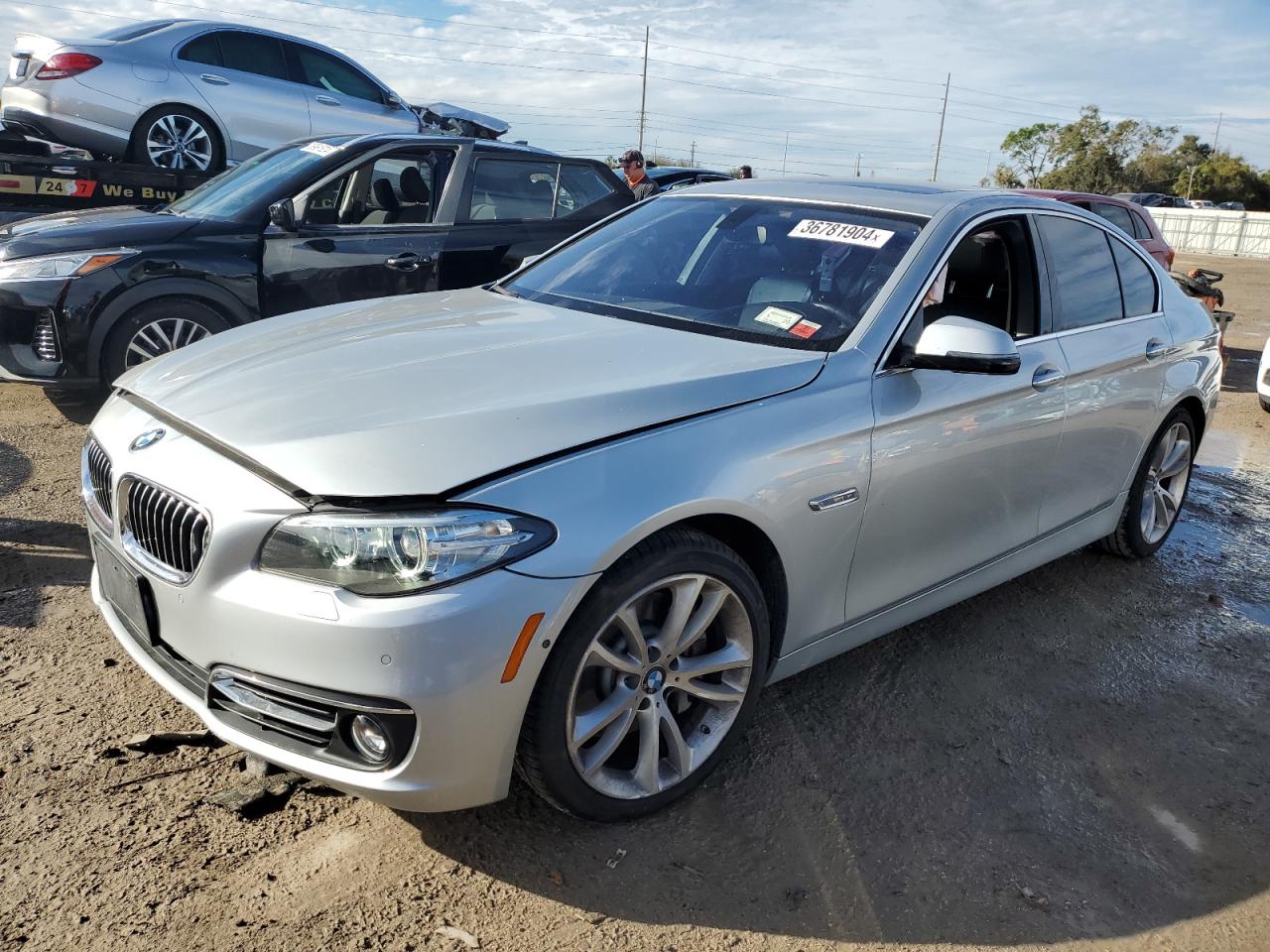 Изображение 1 2015 BMW 535 XI 2015 с VIN WBA5B3C53FD545990