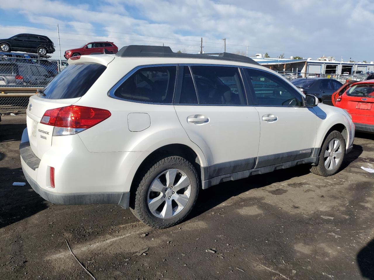 Obraz 3 z 2011 SUBARU OUTBACK 3.6R LIMITED 2011 z VIN 4S4BRDLC8B2367775
