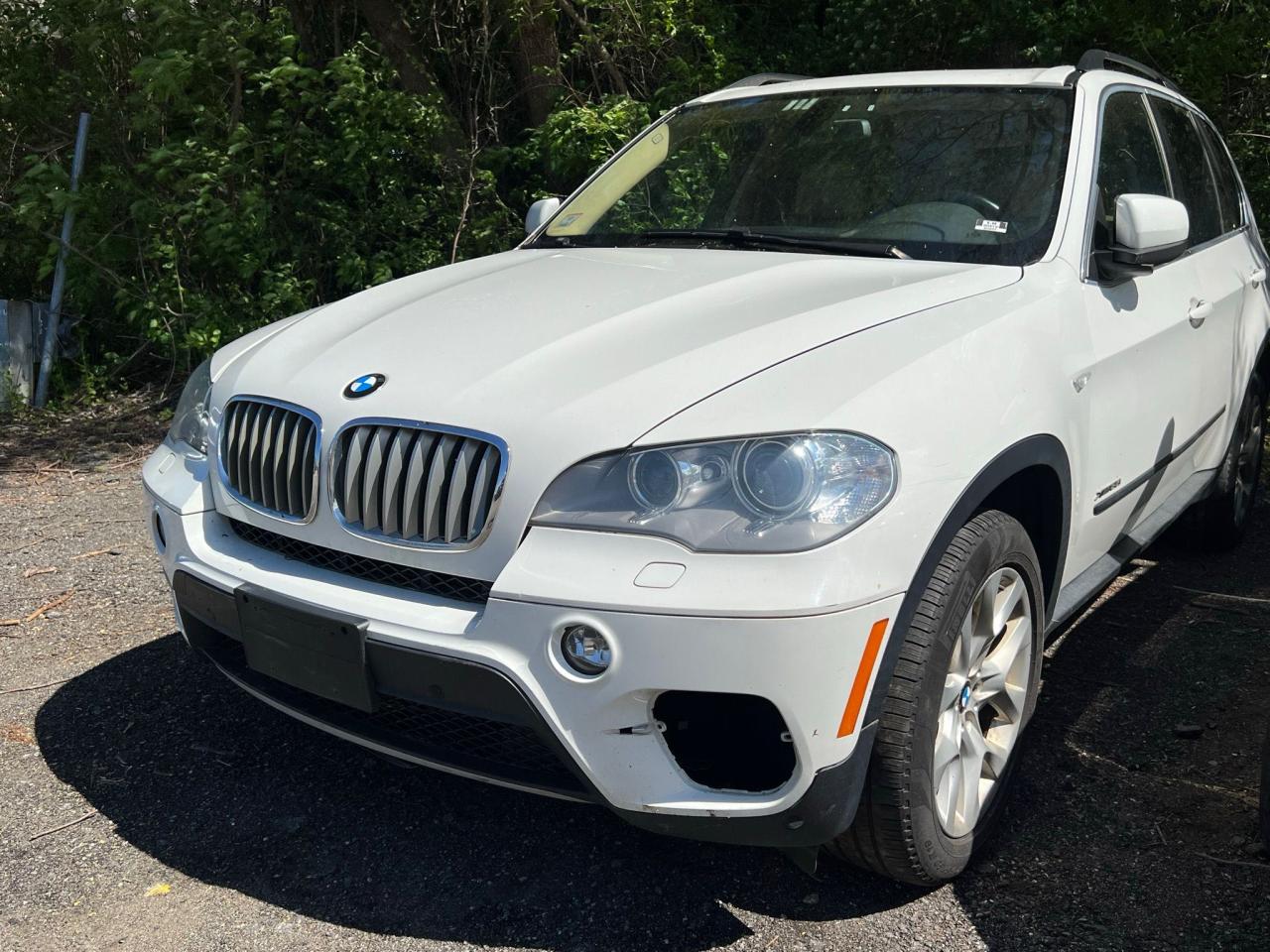 Image 2 of 2013 BMW X5 XDRIVE35I 2013 with VIN 5UXZV4C58D0G50452