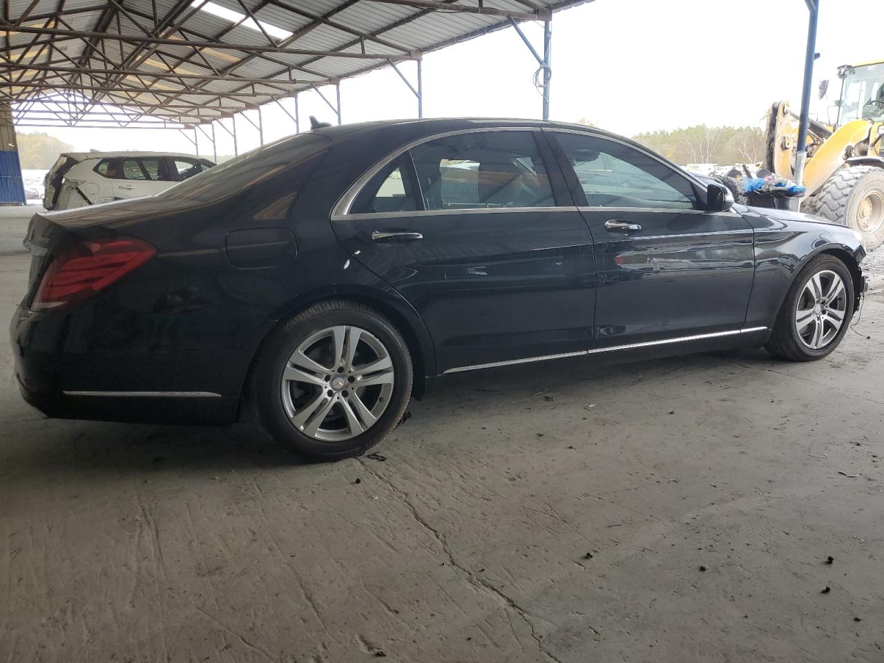 Изображение 3 2017 MERCEDES-BENZ S 550 4MATIC 2017 с VIN WDDUG8FB8HA315869