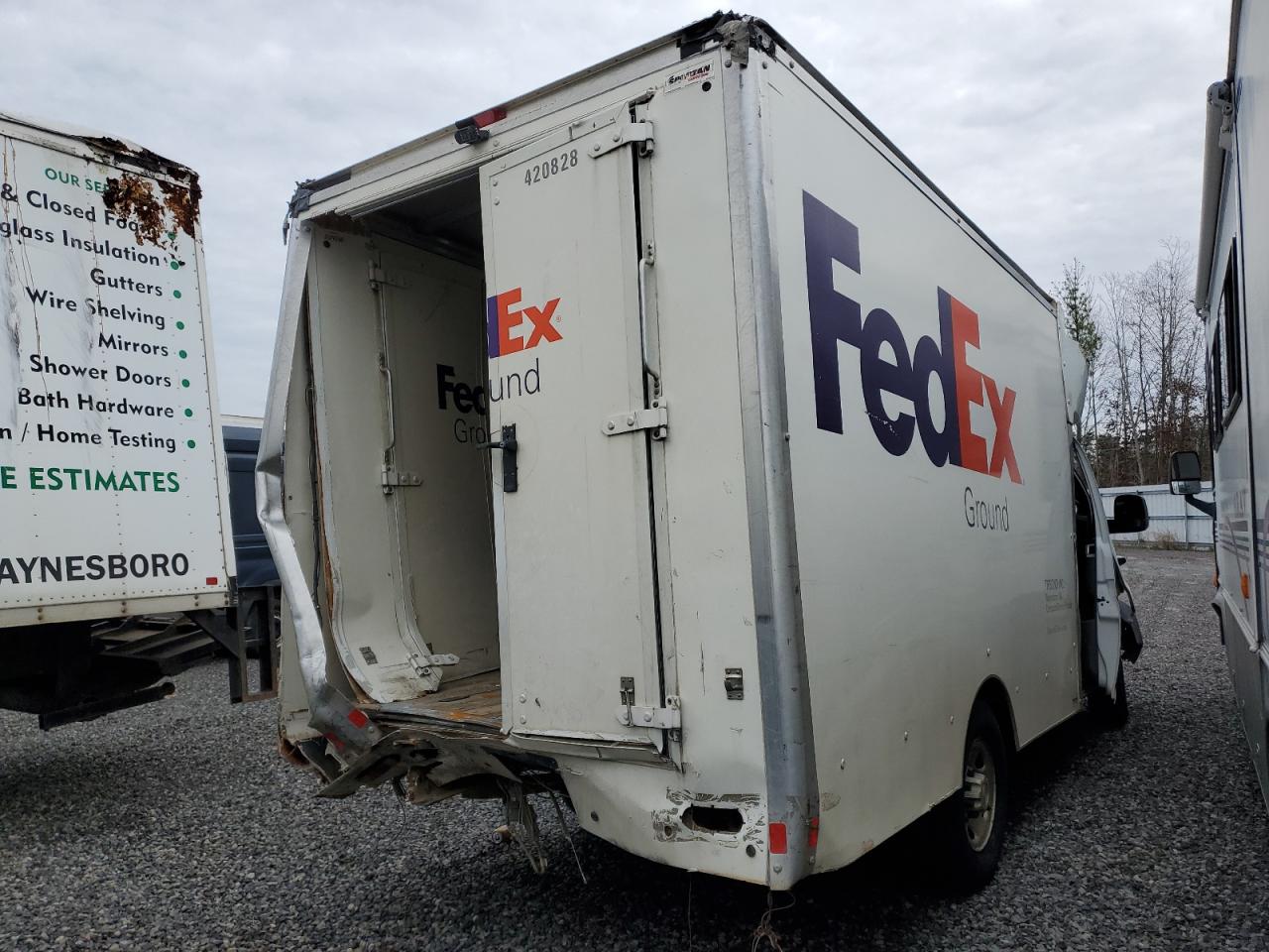 Obraz 3 z 2019 CHEVROLET EXPRESS G3500  2019 z VIN 1GB0GRFG0K1179646