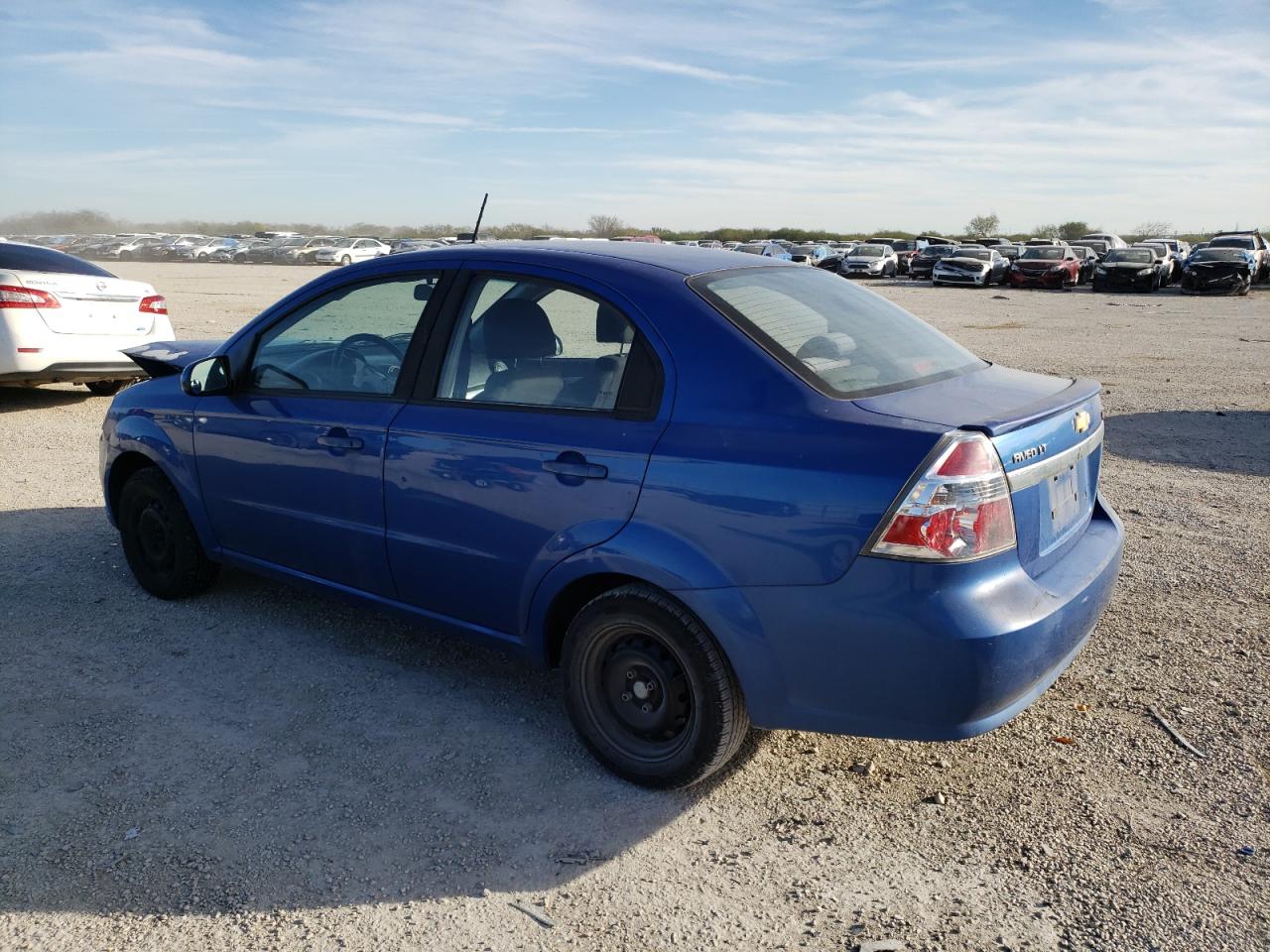 Obraz 2 z 2010 CHEVROLET AVEO LS 2010 z VIN KL1TD5DE9AB104164