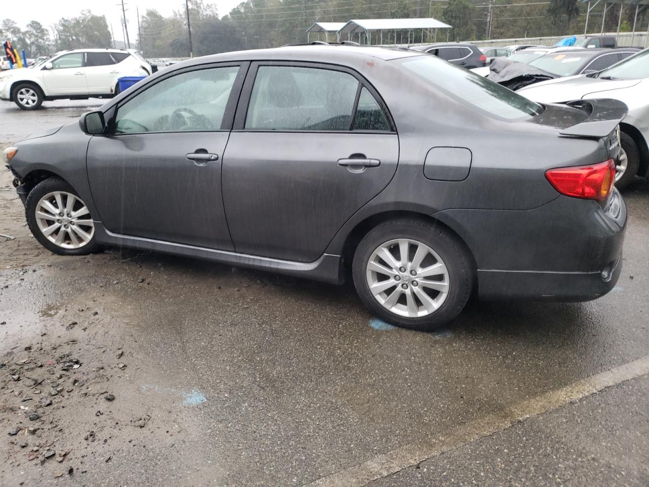 Obraz 2 z 2010 TOYOTA COROLLA BASE 2010 z VIN 2T1BU4EE5AC274908