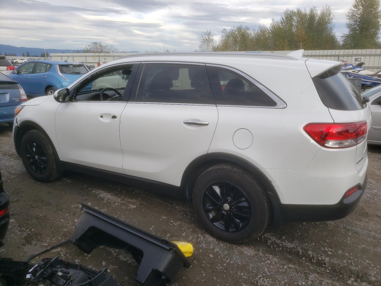 Obraz 2 z 2018 KIA SORENTO LX 2018 z VIN 5XYPG4A36JG348035
